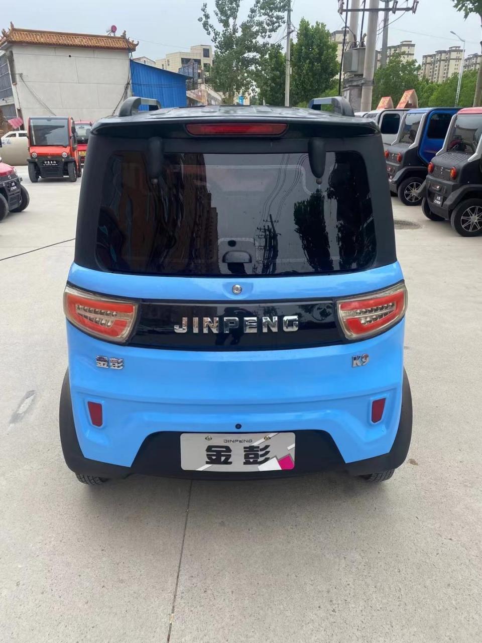 金鹏k9两门四坐小电轿,5块100安大电池,电动门窗,中控钥匙,车况非常好