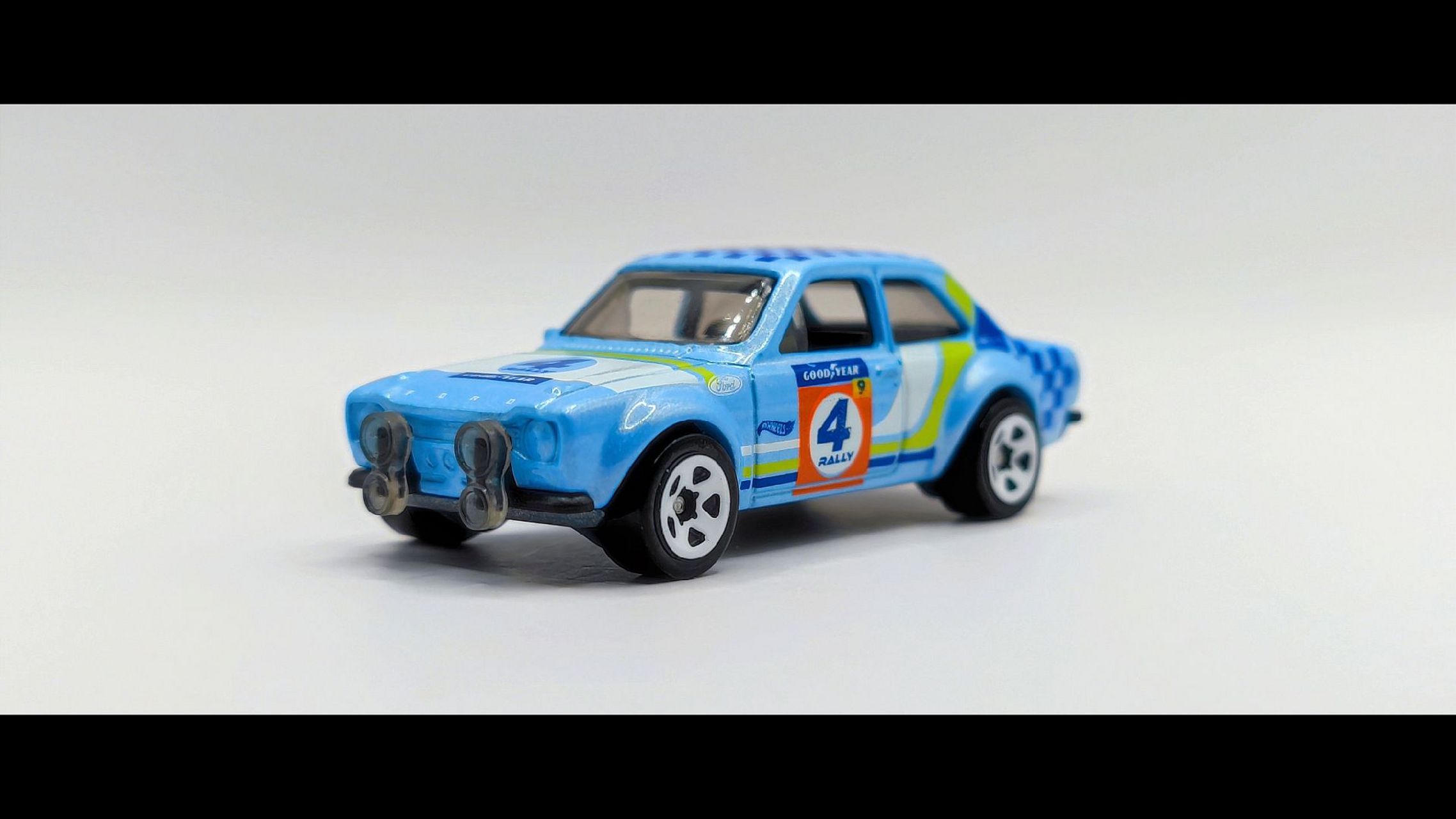 品牌:风火轮(hot wheels)  系列:rally champs 拉力赛冠军系列 车型: