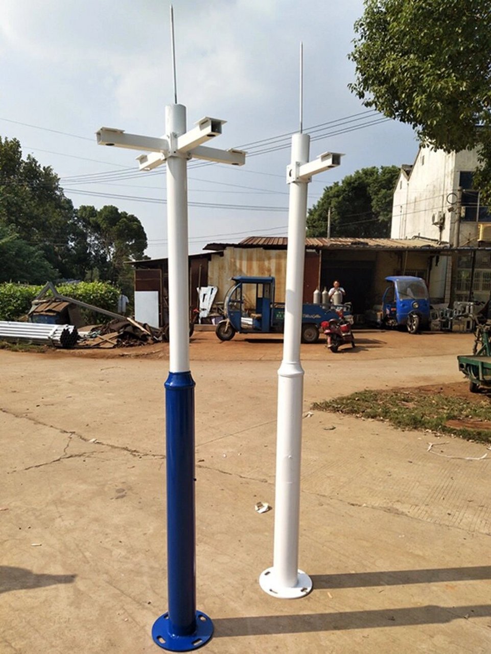 监控立杆 本厂专业生产监控立杆枪机杆球机杆,道路交通标志杆八角杆