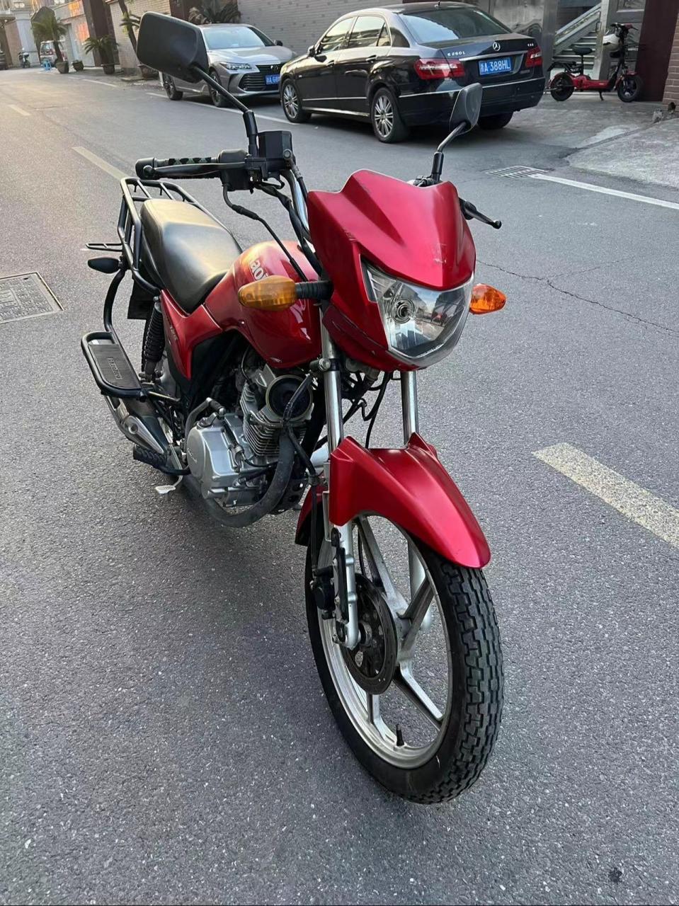 精品豪爵dm125车况精品 七千多公里 全部原装 机器无敌 一千多米