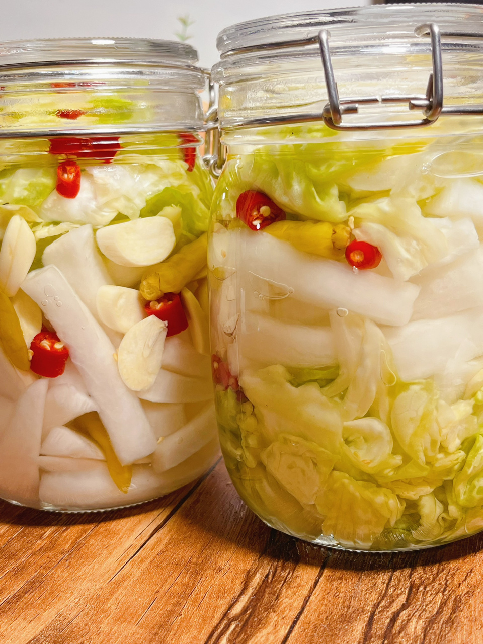 自制万能家常泡菜,酸萝卜,酸包菜,酸辣脆  朋友介绍的家常泡菜做法