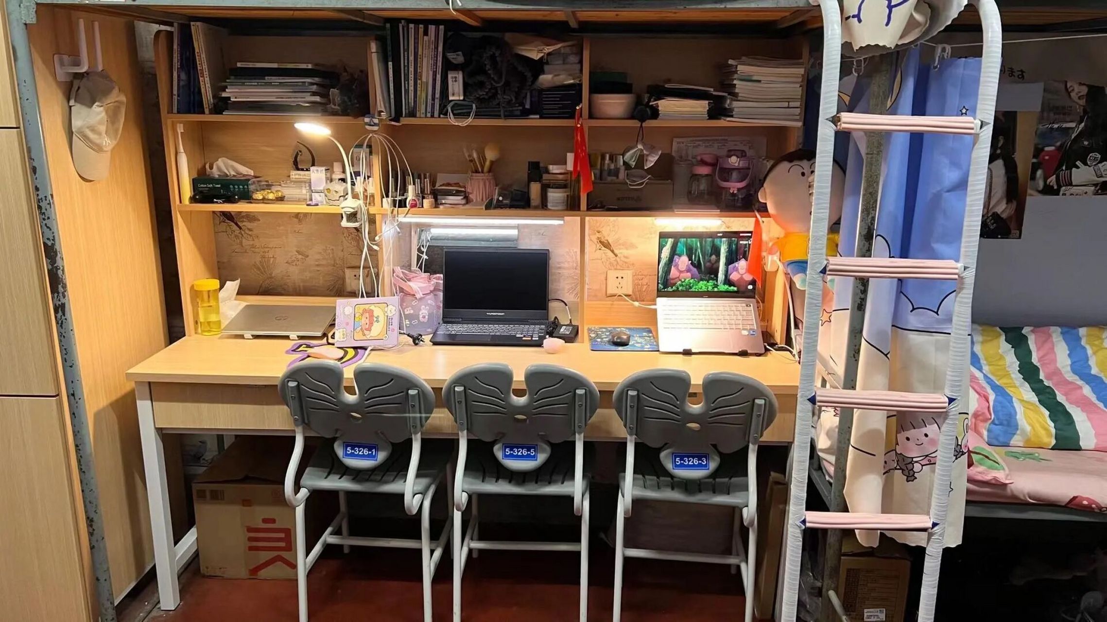 长江工程职业技术学院  大家要的宿舍照片来辣