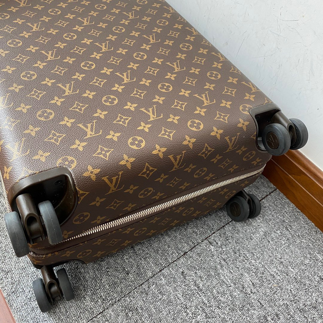 98新lv路易威登horizon棕色老花行李箱拉杆箱登机箱 尺寸50cm 官网在