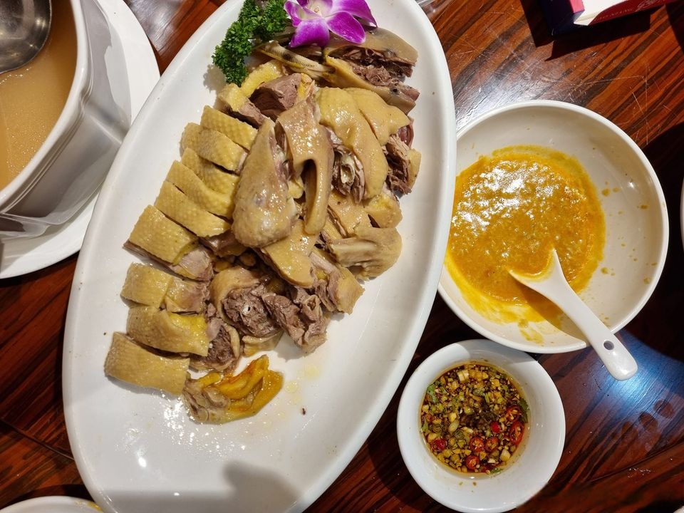 广西南宁第一夜,好料特色菜,重点就是《广西非遗美食》酸粥鸭,还有第