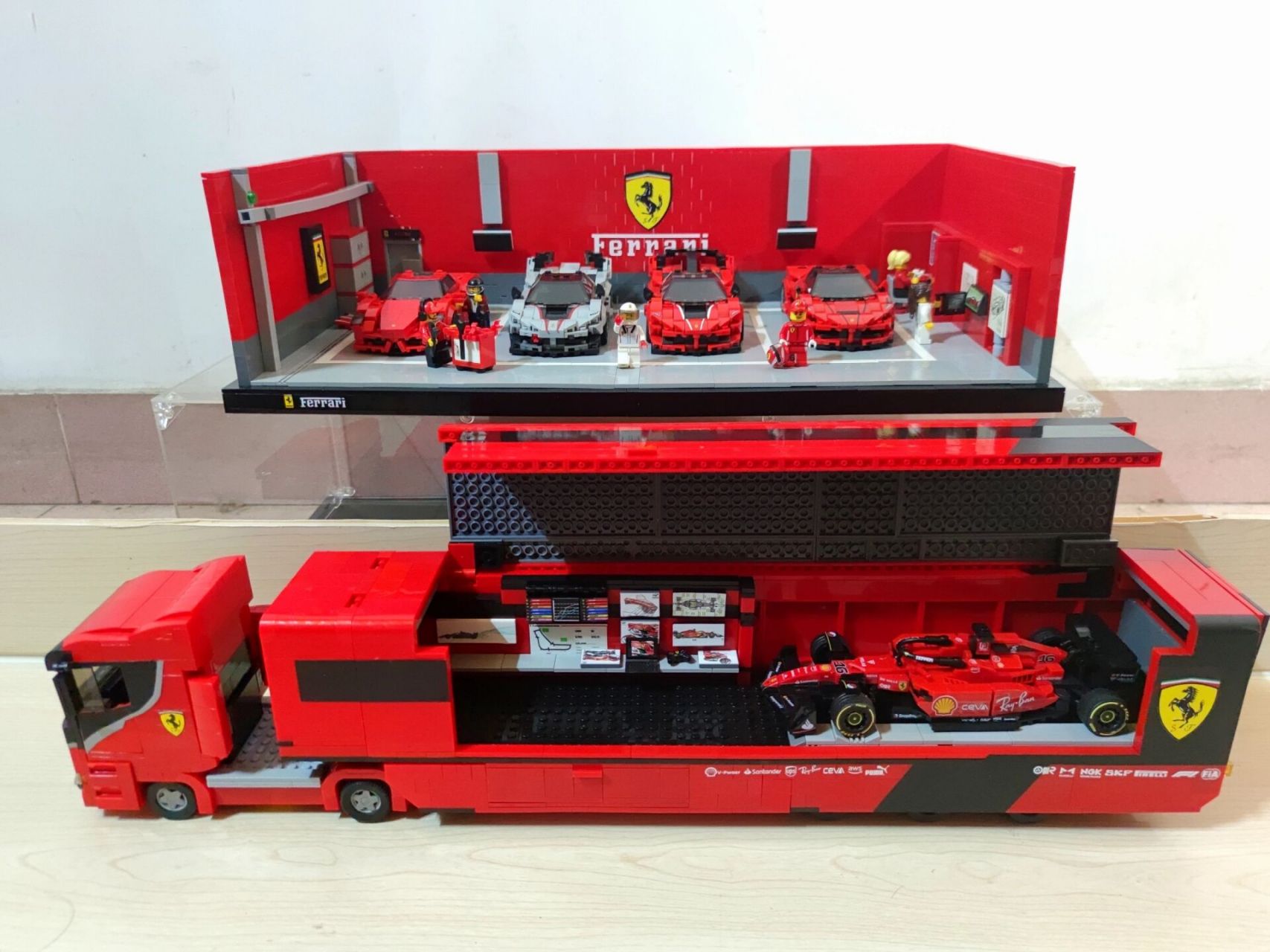 听说乐高法拉利运输车绝版了 那就自己整辆 plus版法拉利运输车 	 f1