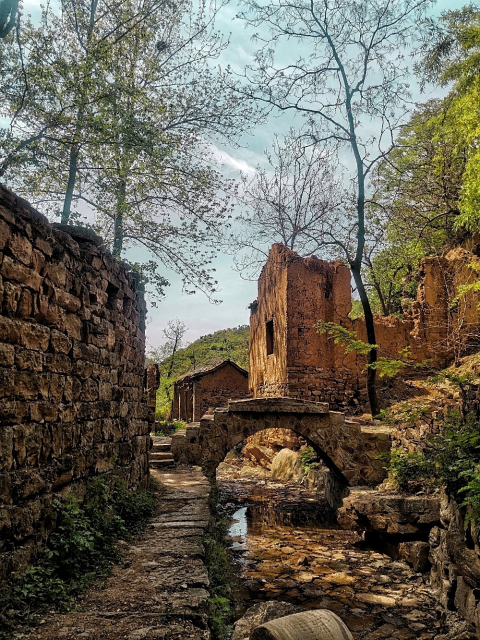 闲游邯郸涉县岩上村 82155月2日上午走的第二个村子,河北涉县岩上