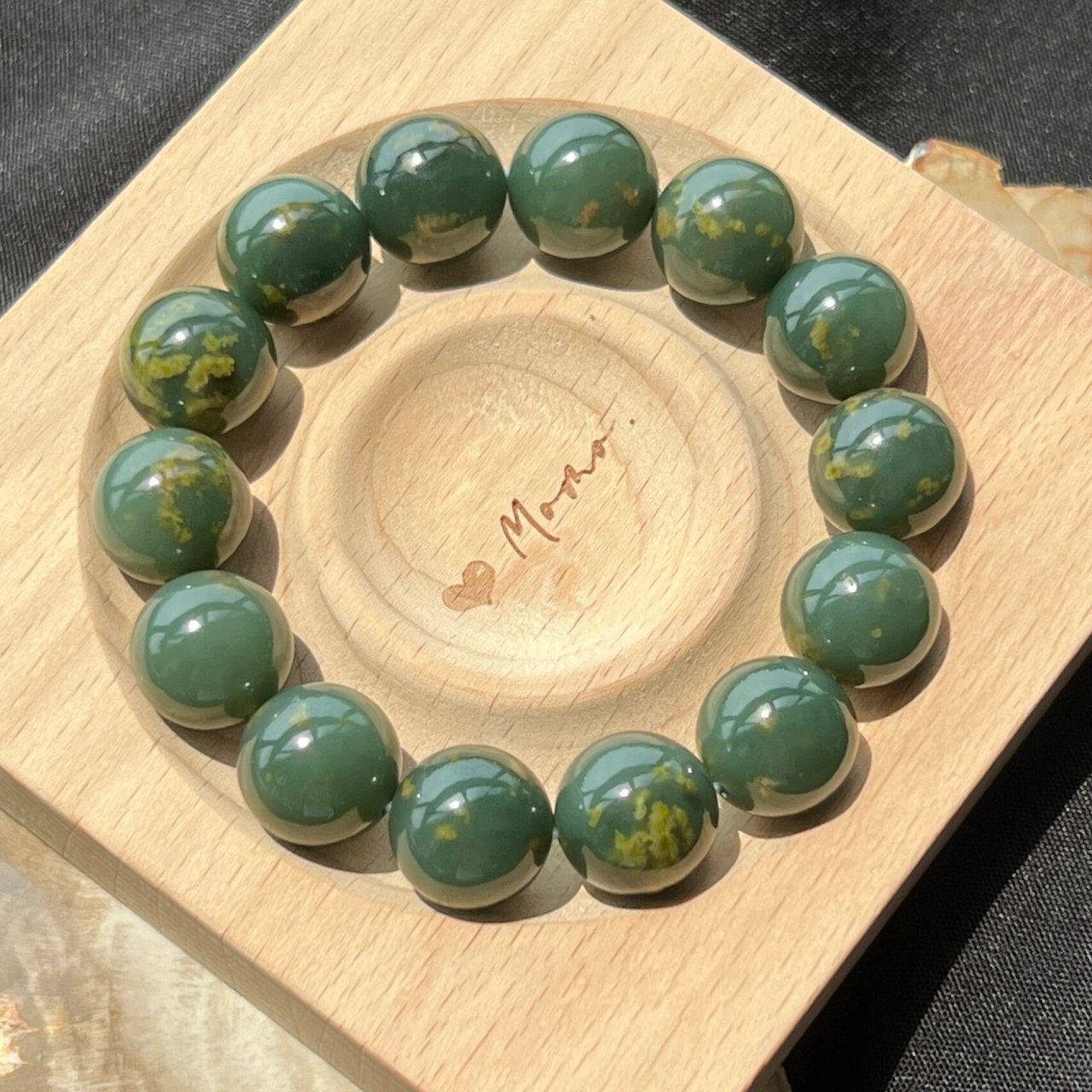 新疆和田玉沙枣青高瓷蓝黄皮手串手链 你见过黄皮特色的沙枣青吗?