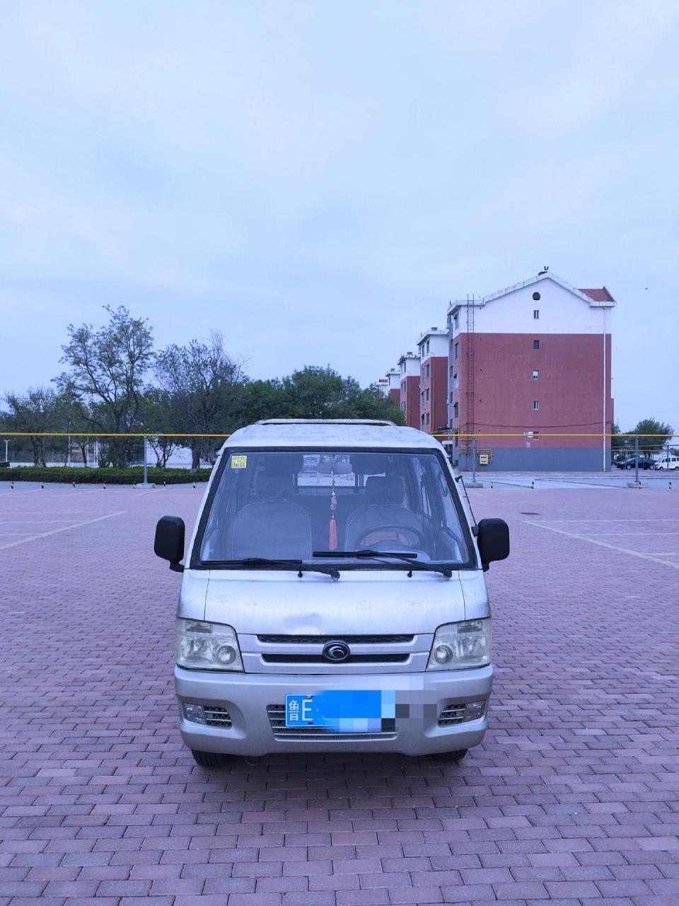 汽油版福田驭菱双排小货车