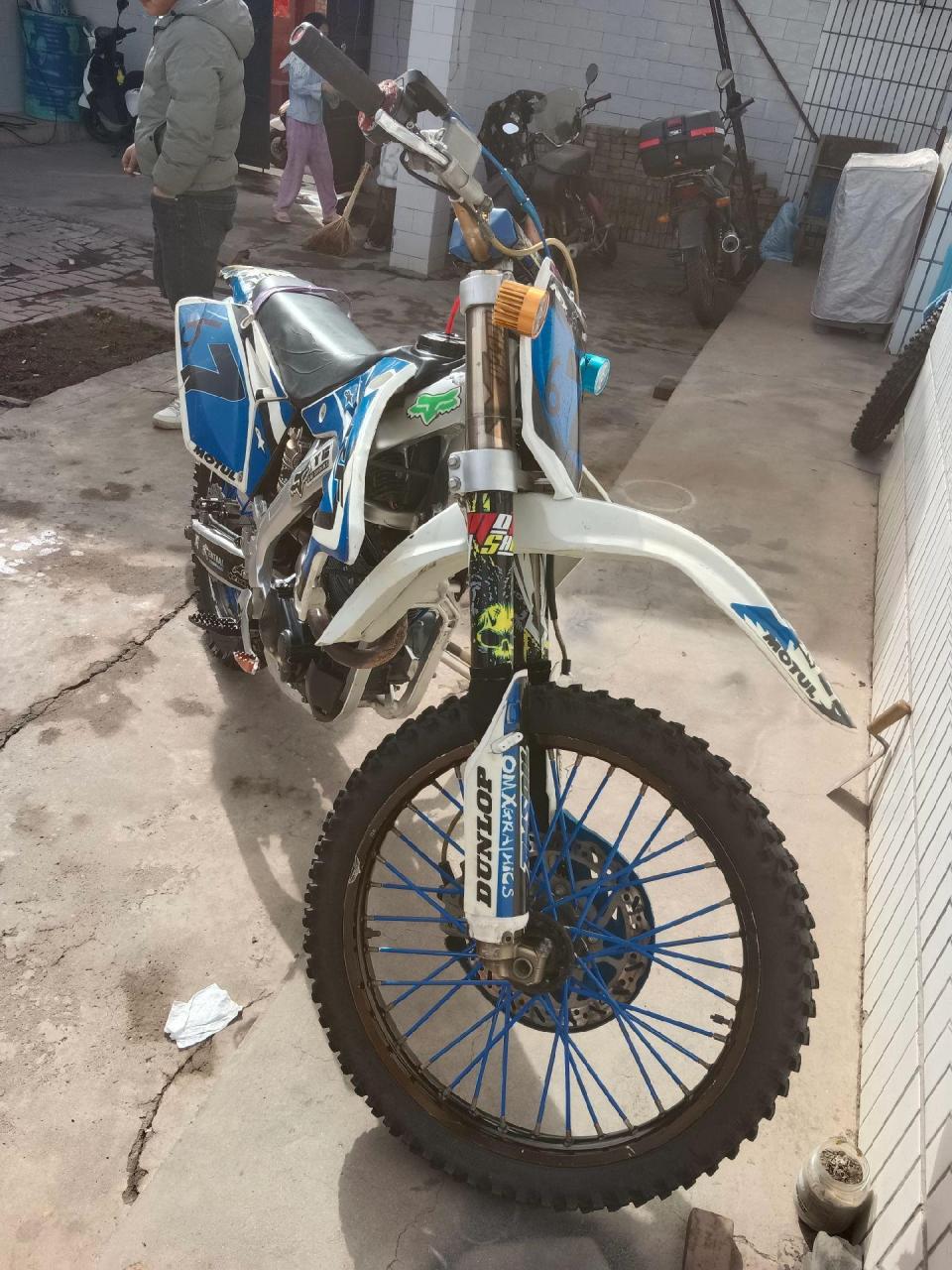 卒玛x7全车铝合金车架前21后18大高赛,风冷250保养便宜,一二档随便