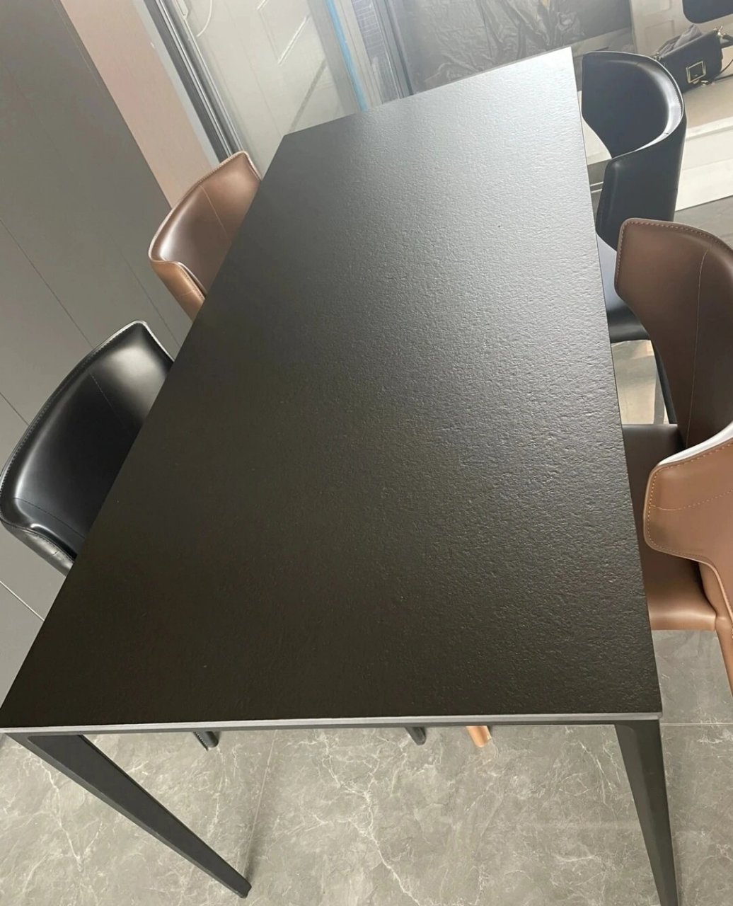 德利丰黑色台面岩板pk哪个是你的菜71 小仙女们是不是纠结买德利丰