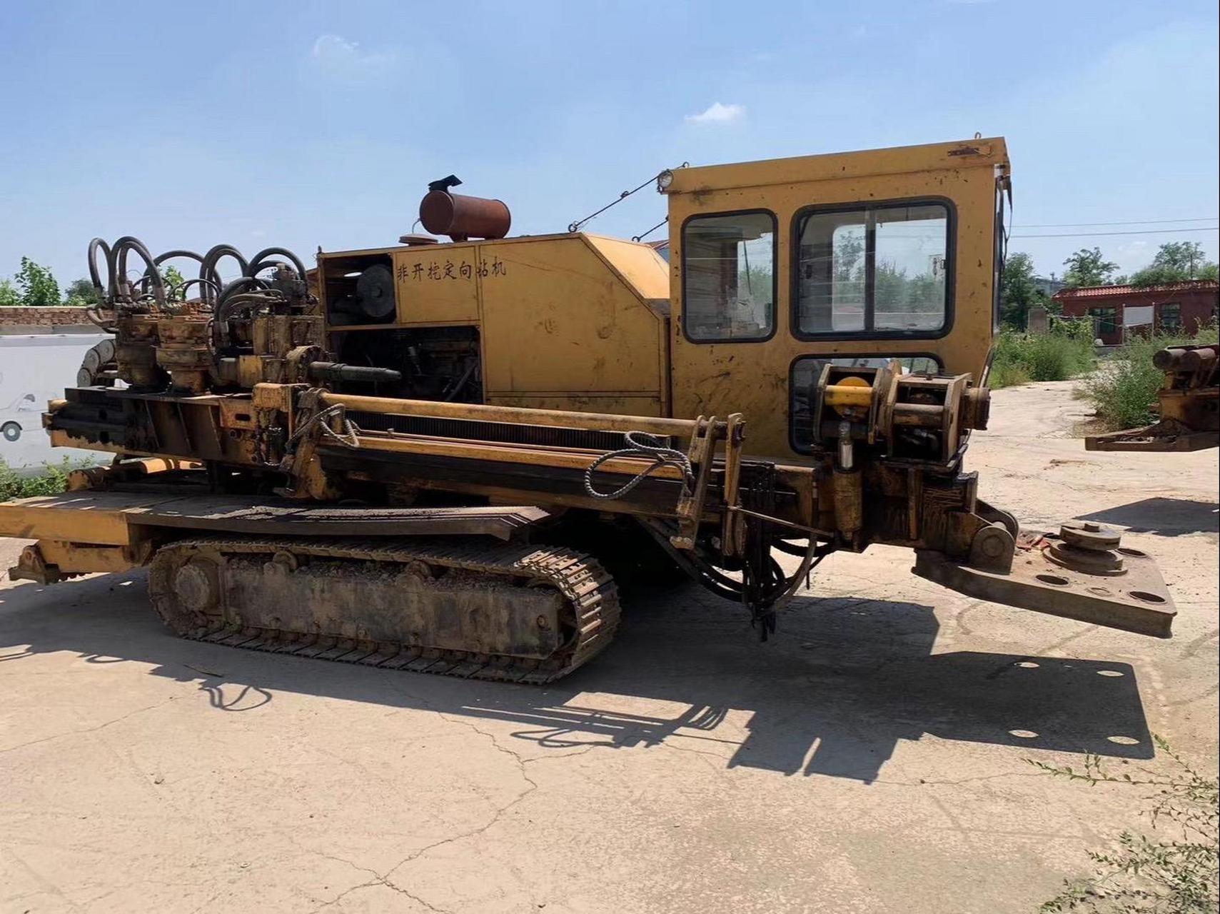 2014年出生的中意亨通42吨裸机一台,品相如图