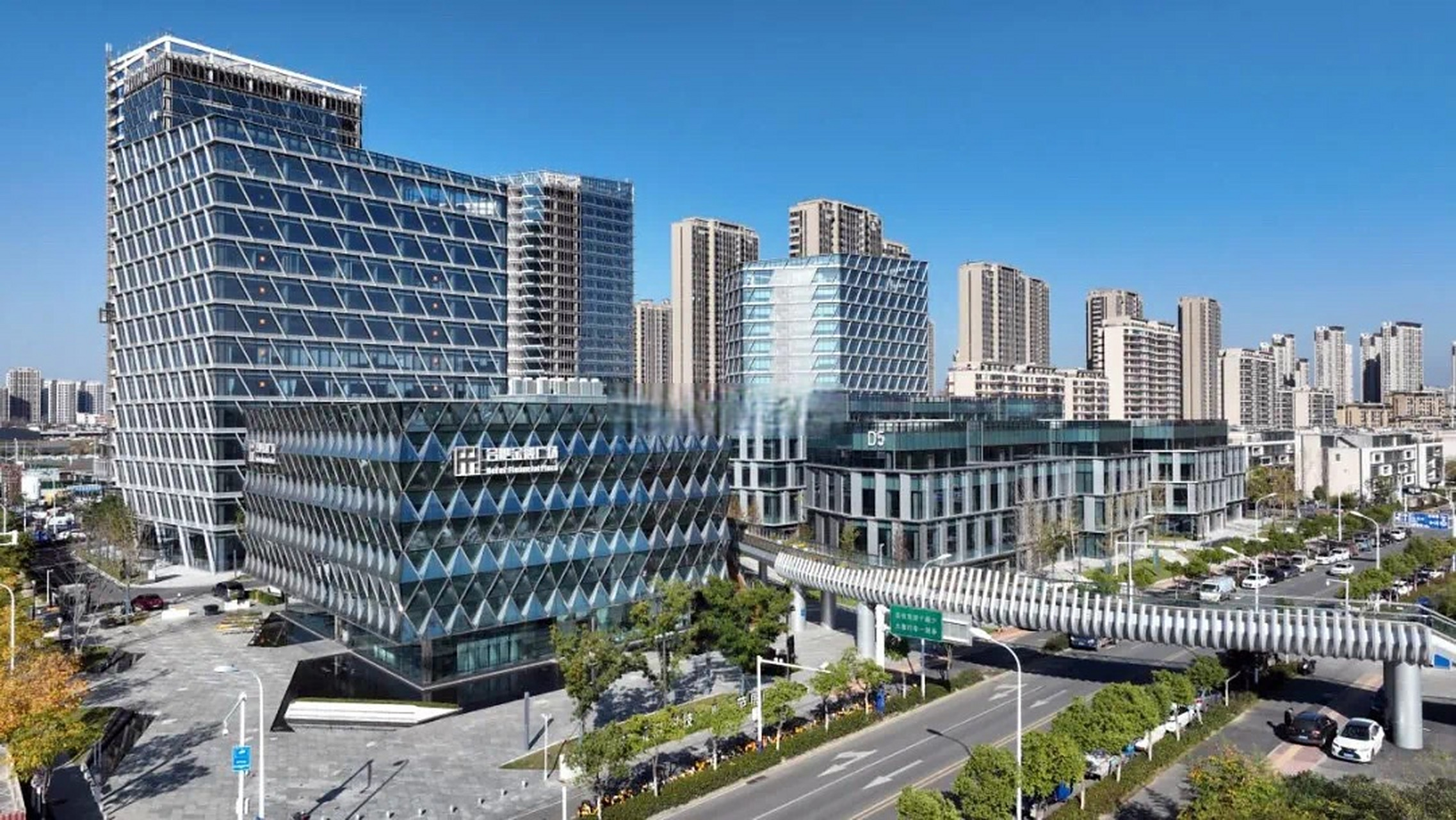 合肥金融广场项目位于合肥市庐阳区四里河板块北二环内,项目分为三个