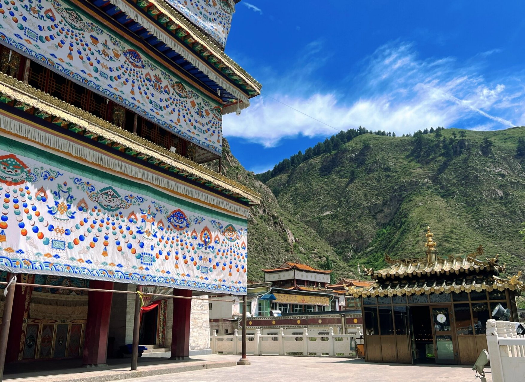 甘肃·武威·天堂寺    92天堂寺位于甘肃天祝藏族自治县 颇具盛名