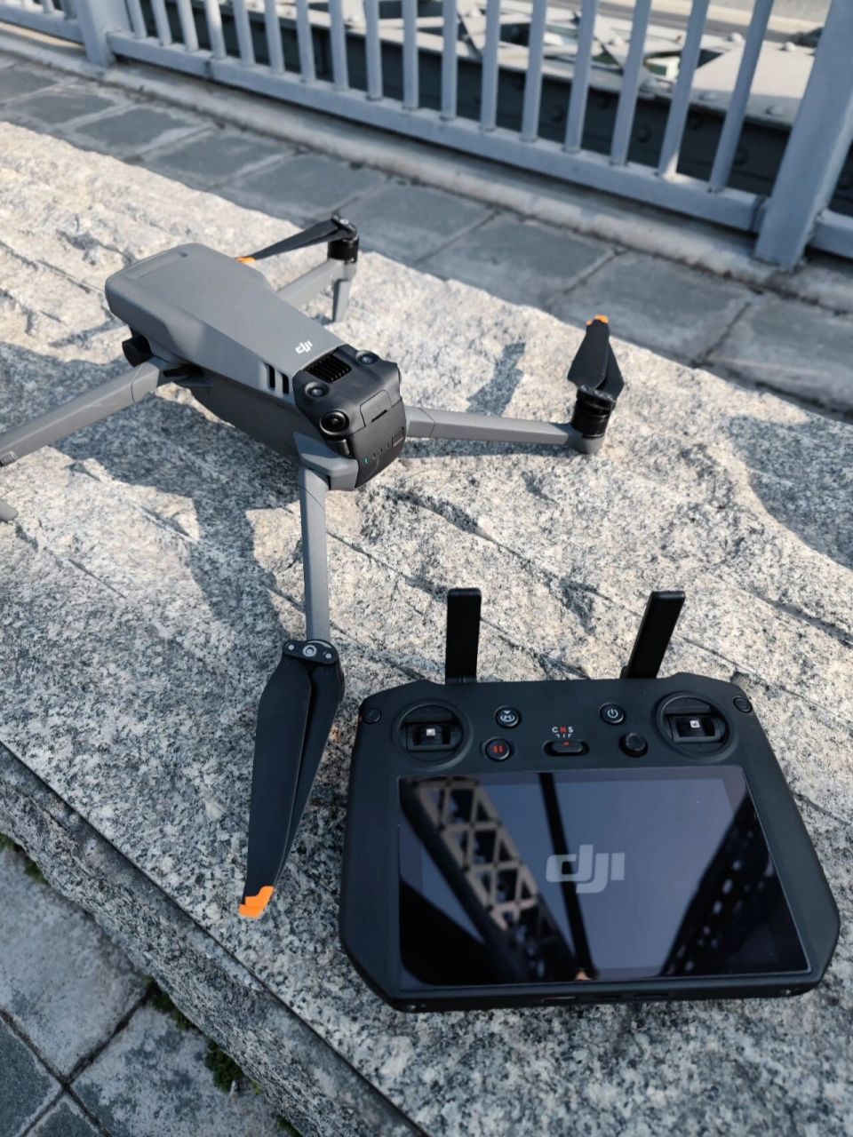 开箱日记|大疆mavic3升级rc pro遥控器 11月开售当天就购买了畅飞