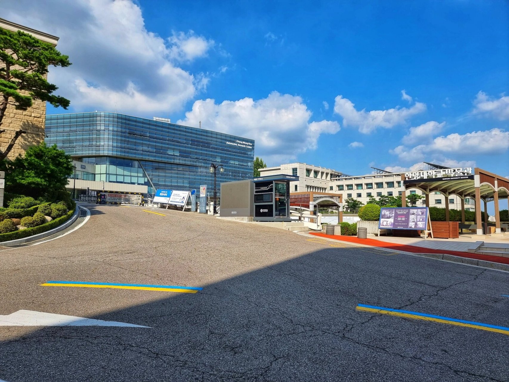 韩国的mit-汉阳大学(校园实景) 汉阳大学是一所本部位于韩国首尔的