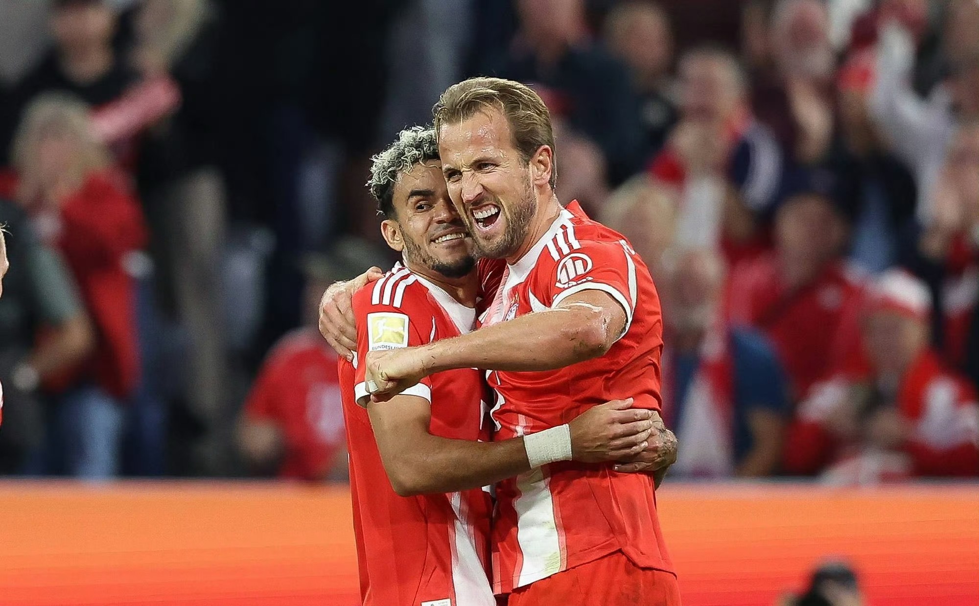 关于巴萨签不下迪亚斯才转向拉什福德，而拜仁则还会争取的信息