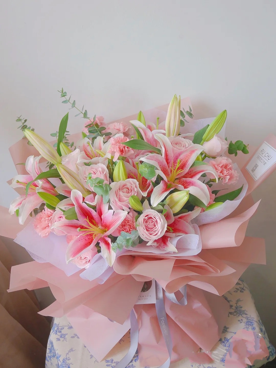 今日科普之索邦(百合品种之一) 今日科普:索邦,又名索尔邦(百合) 花语