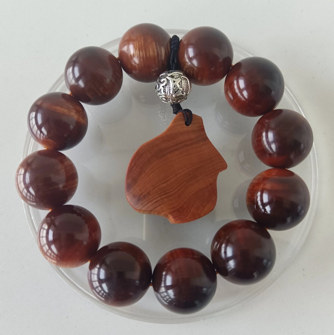 你了解崖柏么 太行崖柏玉化水波纹手串 尺寸:2.0 崖柏有啥神奇之处?