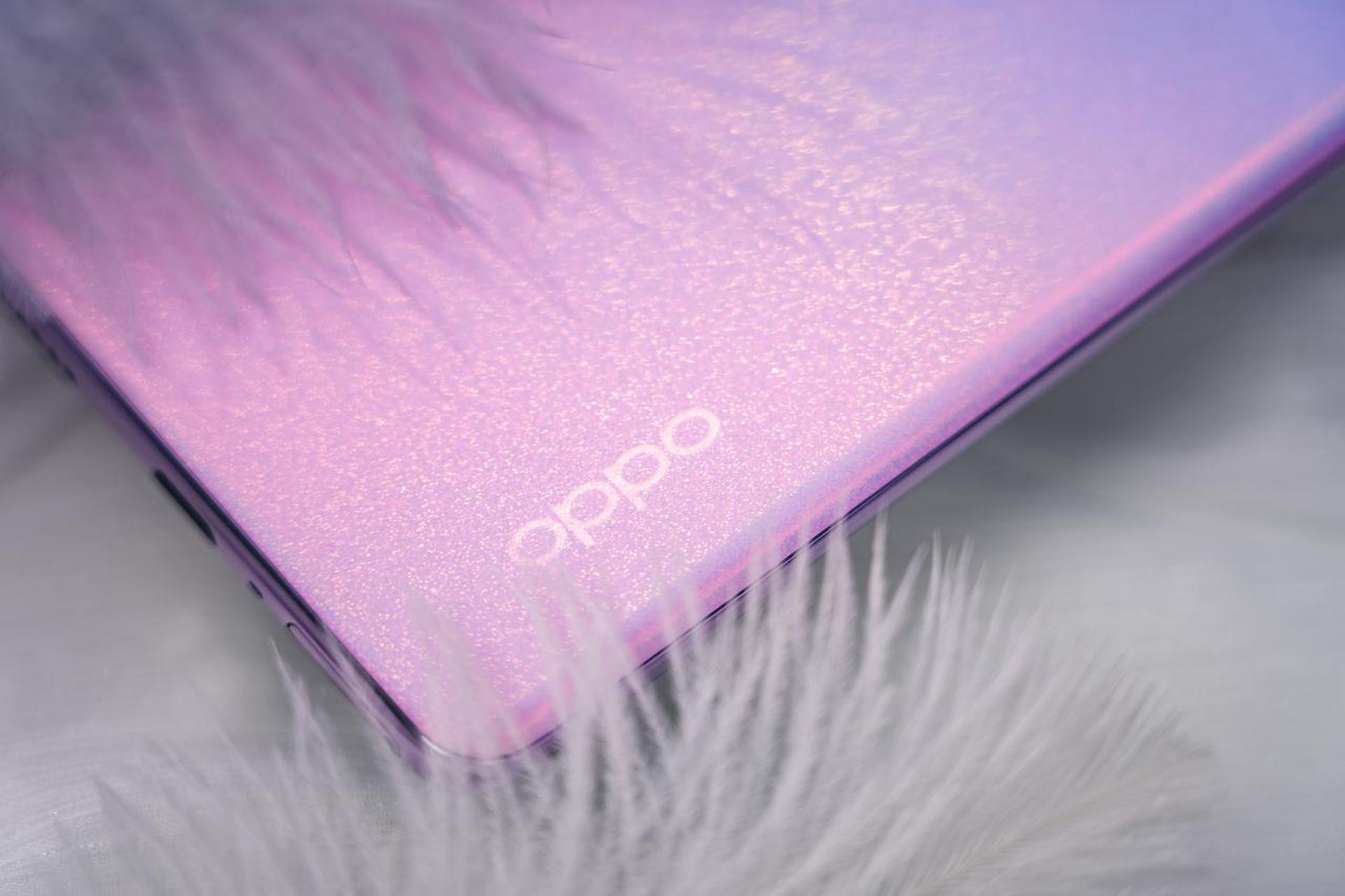 给oppo reno10 pro星籁版拍了组图赏,这个渐变粉色的玻璃后盖真是太