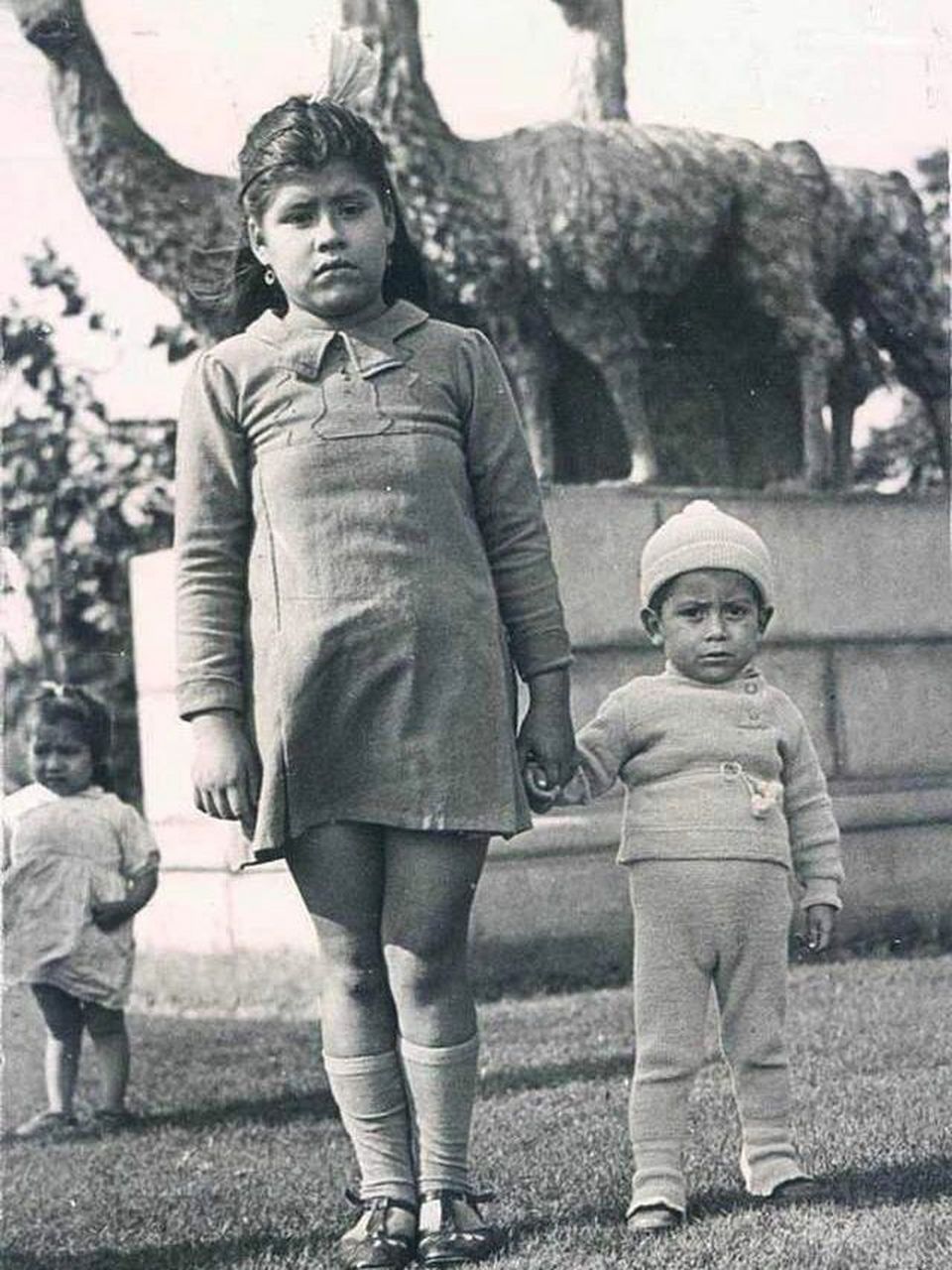 琳娜·梅迪纳:世界上最年幼的母亲,年仅五岁 1933年9月23日,琳娜·