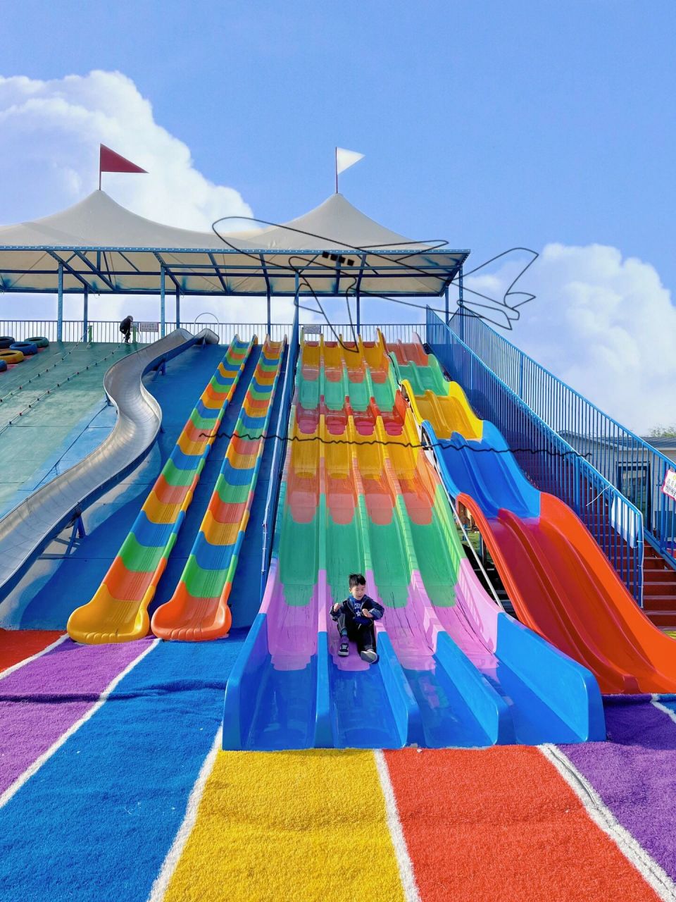 地儿大,人少,门票便宜!