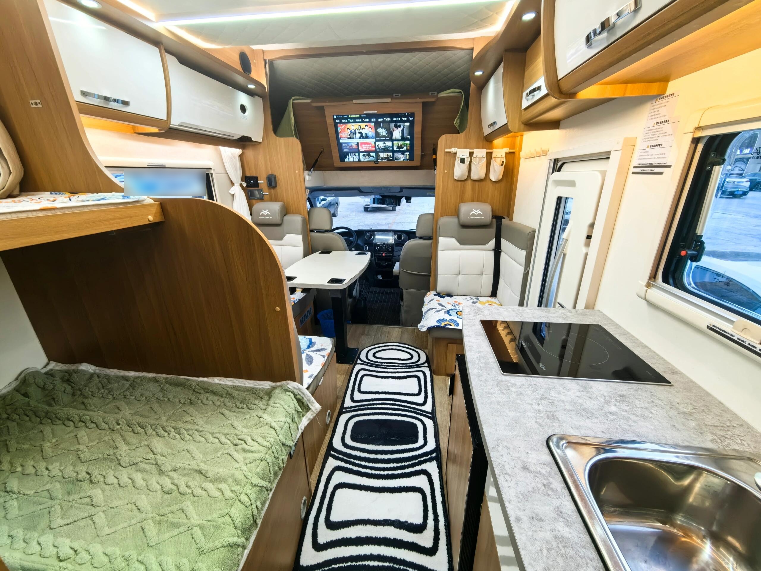 沈阳出租闲置24年上牌隆翠c型房车499一天,租房车一天多少钱