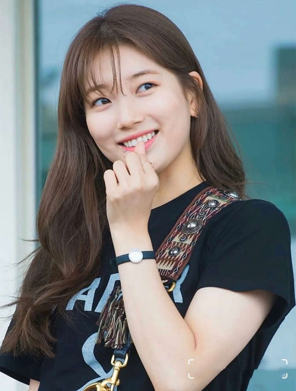 想染低调发色71一秒变温柔的栗棕色了解一下 秀智,一个行走的发色