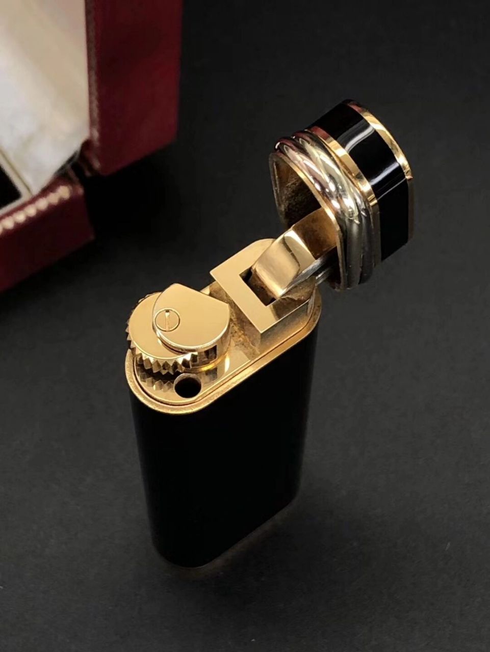 卡地亚打火机 卡地亚打火机