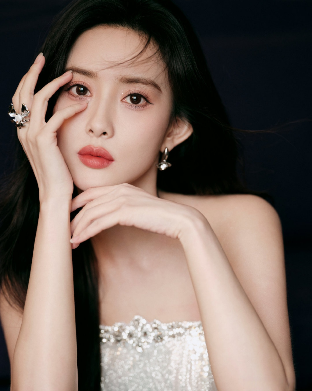 孟子义说今晚不打牌了#周也和孟子义关系真的太好了,两位神仙女孩