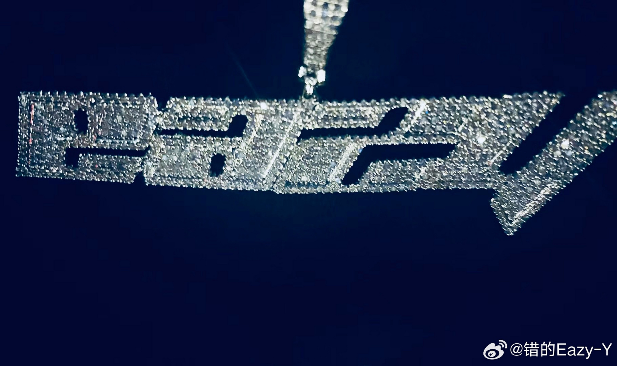 上个月度过了26周岁生日 奔向3661506615岁了我