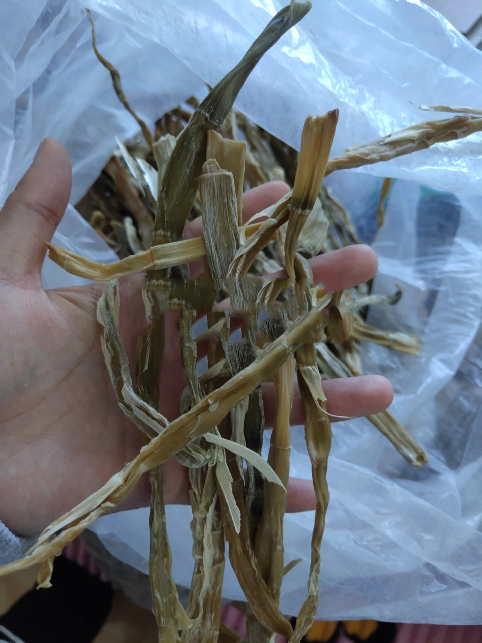 舌尖上的浙西74石笋干 作为最珍贵的笋类,通常我们都会将它制成石