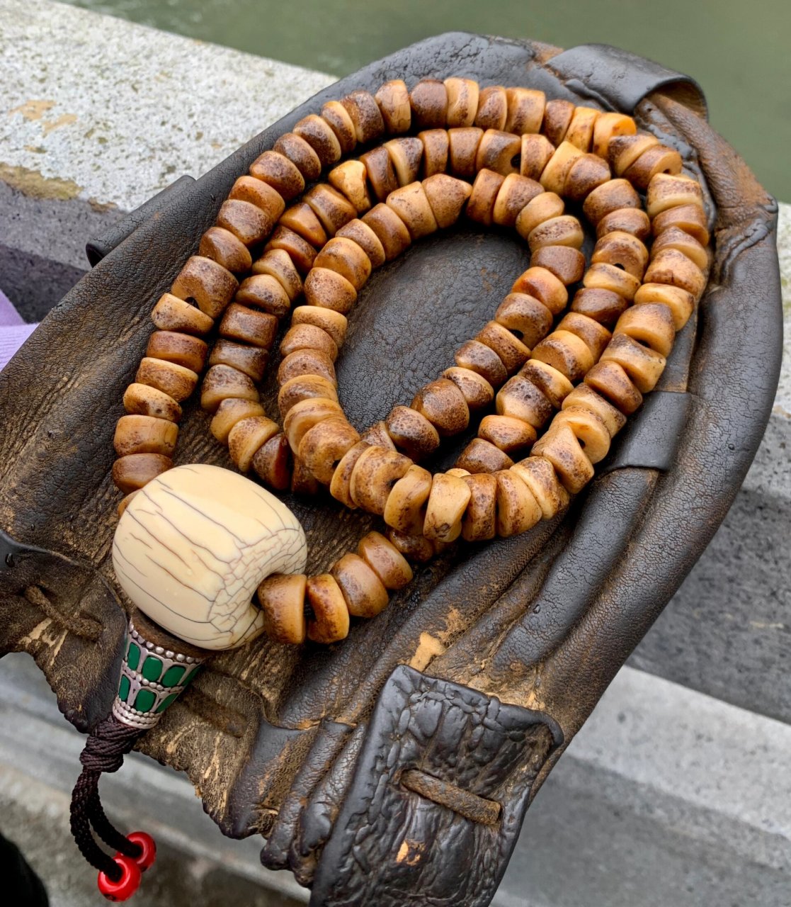 老眉心骨嘎嘎念珠9915