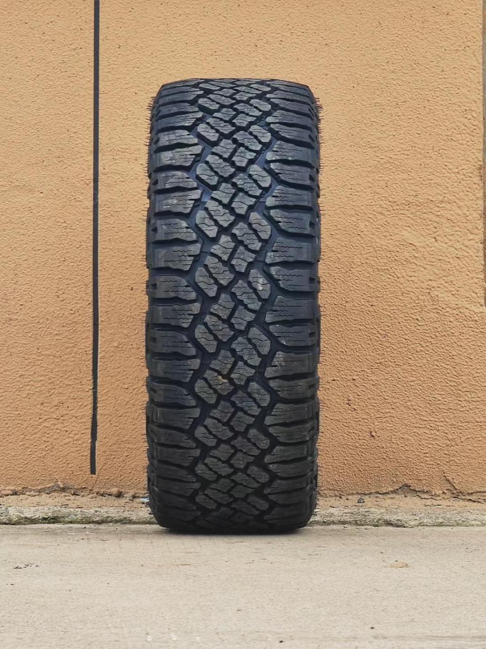 固特异十层级的265/50r20rt轮胎.