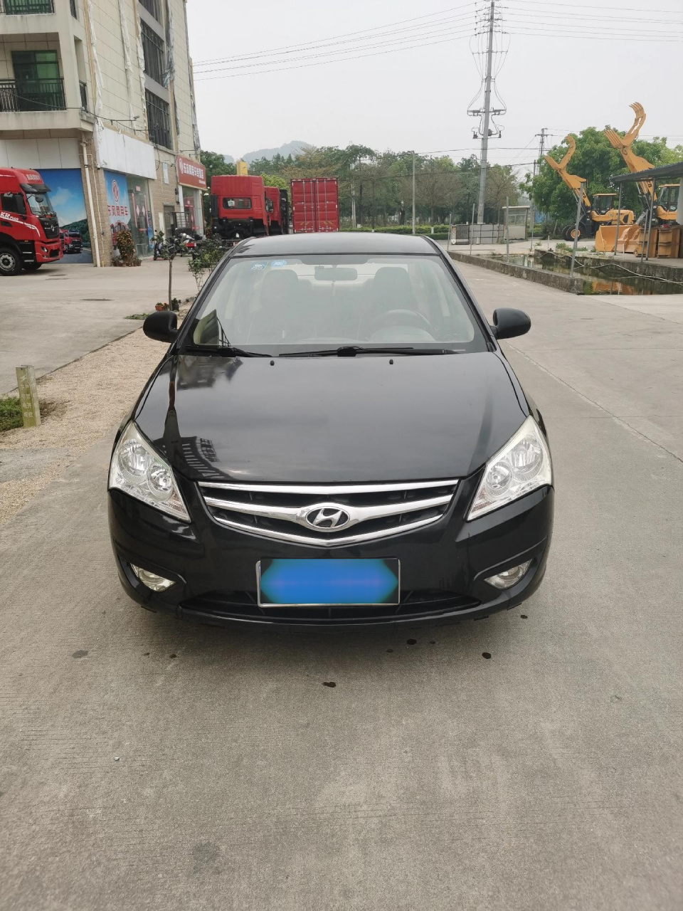 11年现代悦动全款9800包过户.全款9800包过户,11年上牌1.