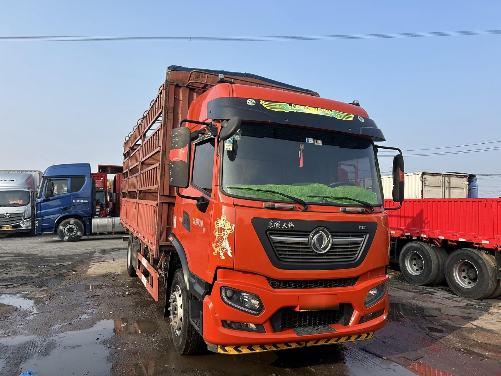 21年差几天的国五东风天锦,高顶双卧,245东风康明斯6缸发动机,总质量