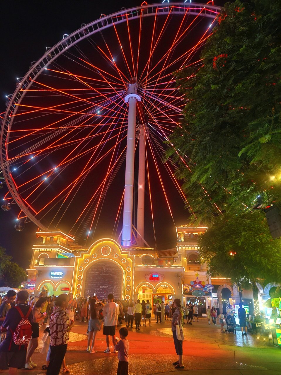 顺德欢乐海岸的摩天轮99 ?夜景真的好好看~ ?我们一起去旅行吧 ?