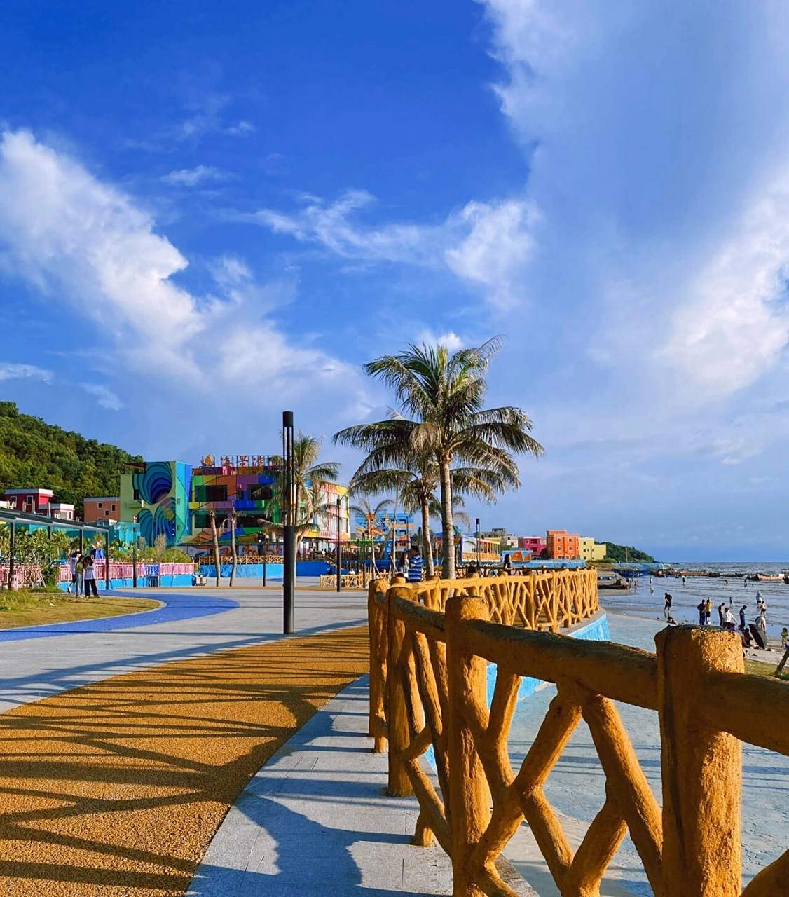 陆丰金厢银滩92七彩的童话小镇 09 驱车前往离汕尾市区20公里外的