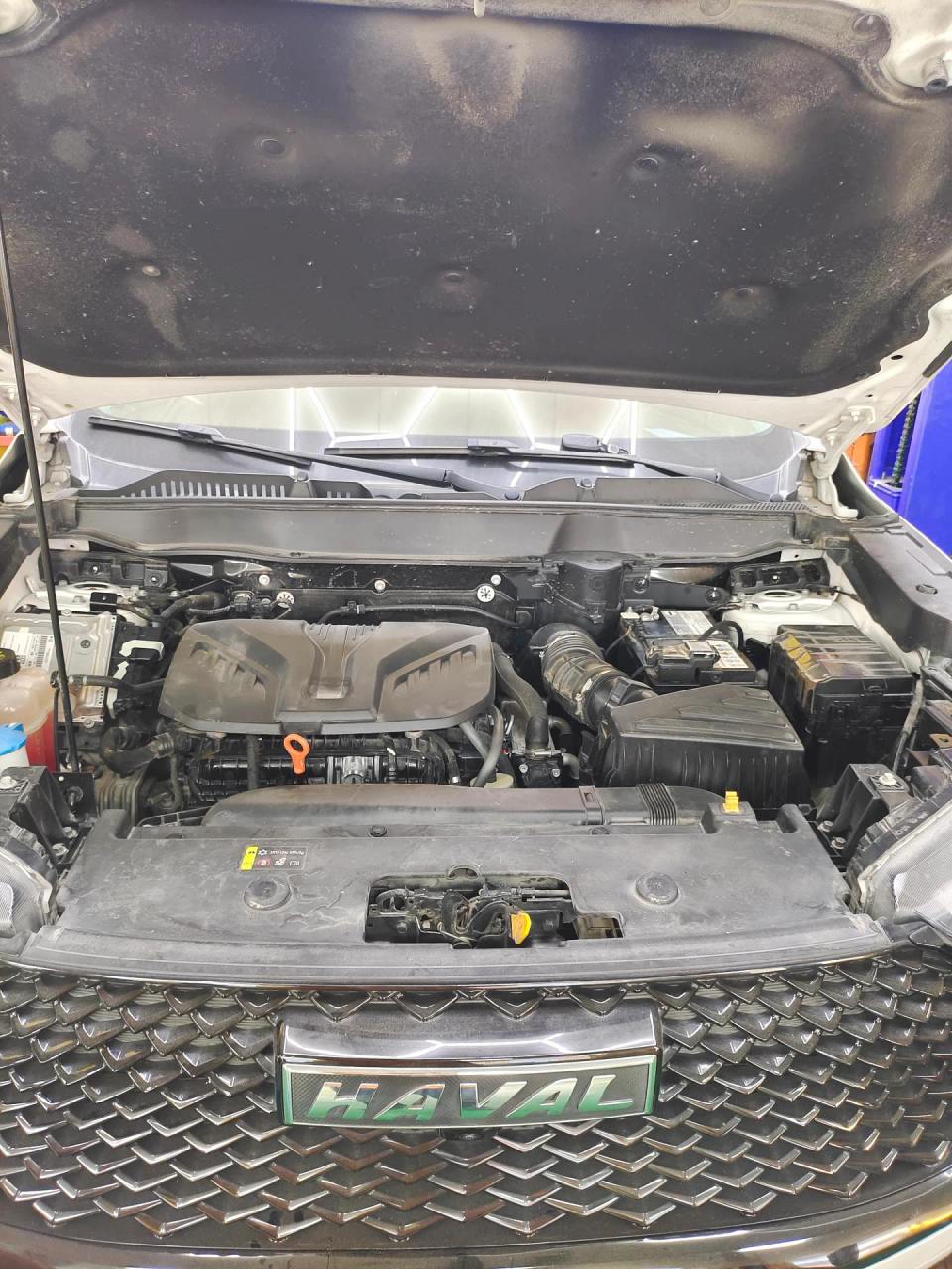 三代哈弗h6气门室盖漏油处理,都是些高精尖的配件