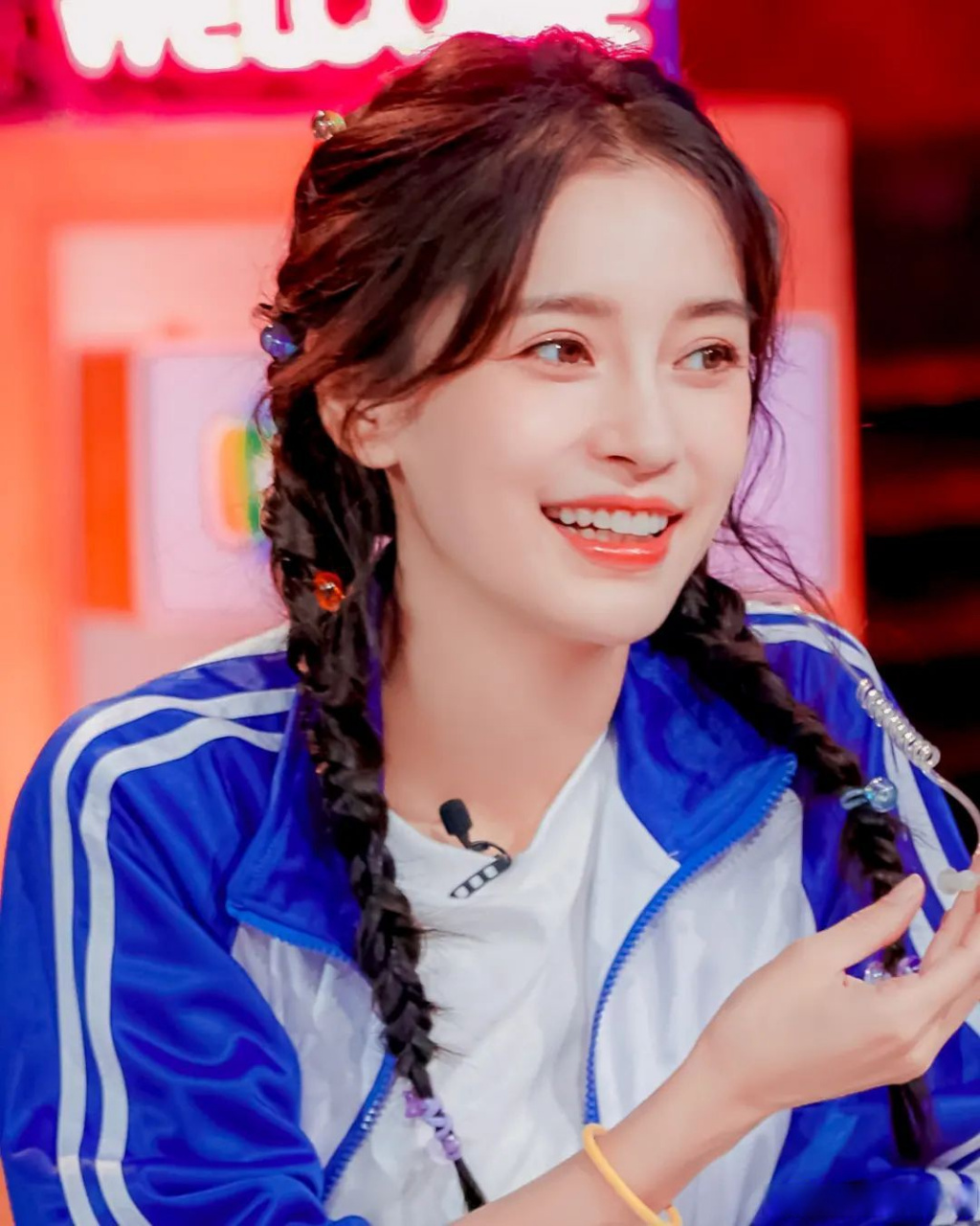 baby杨颖竟然被《奔跑吧》节目无情"屏蔽"?到底得罪了谁?