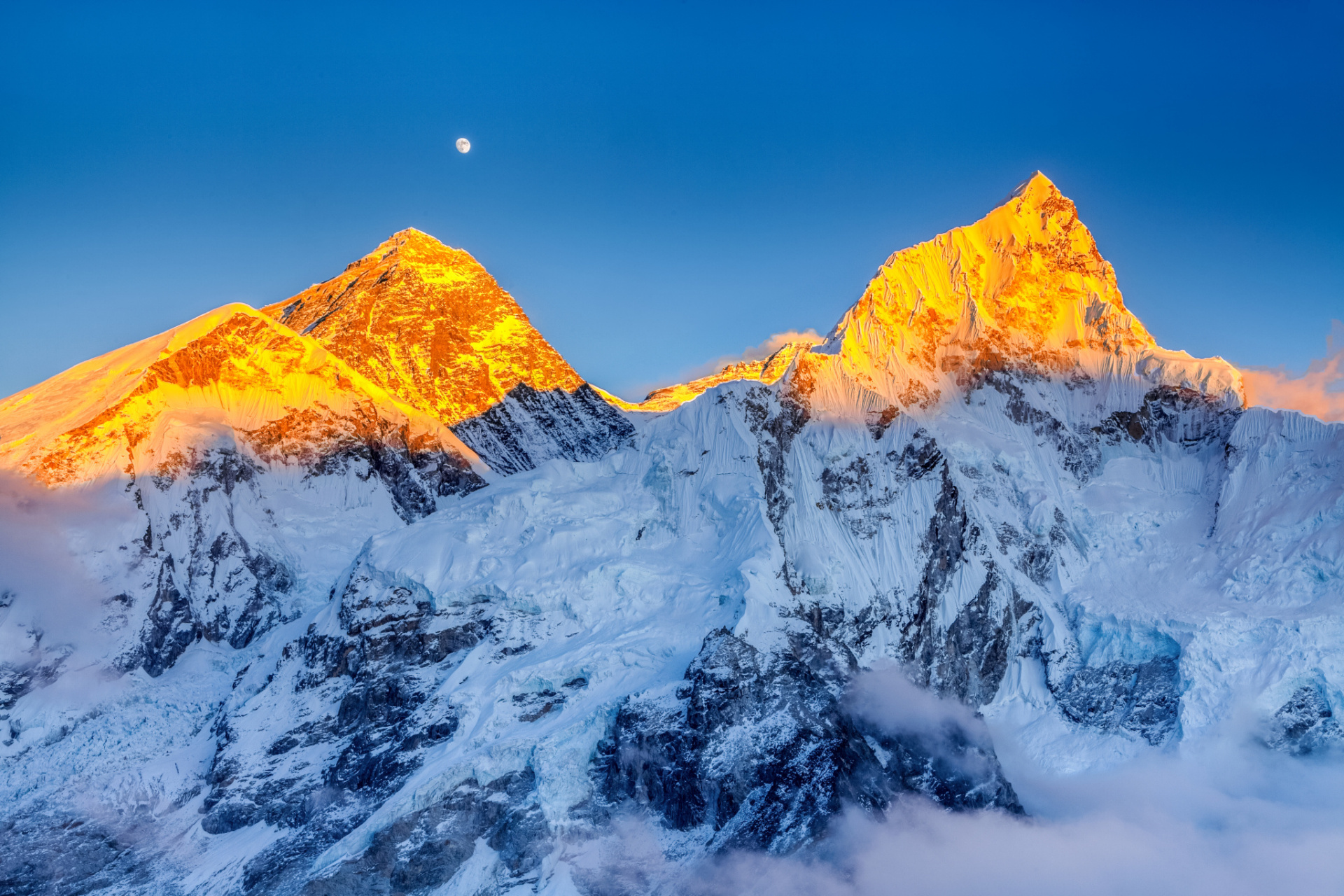 梅里雪山日照金山好壮阔# 人生是旷野,总要去看一次日照金山吧93