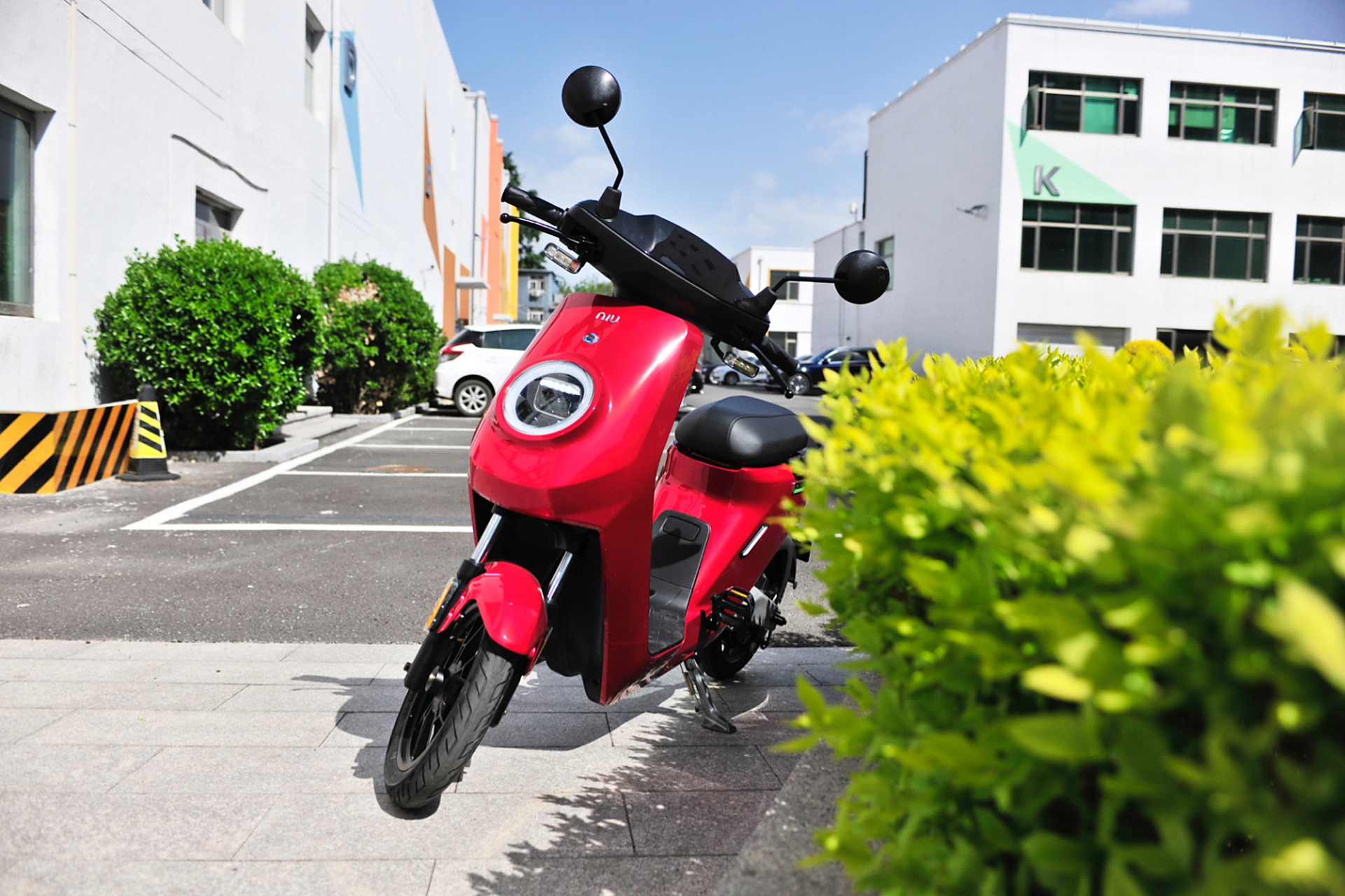 新国标旗舰小牛mqi2的极致设计与全新体验 新国标对于电动车的重量有