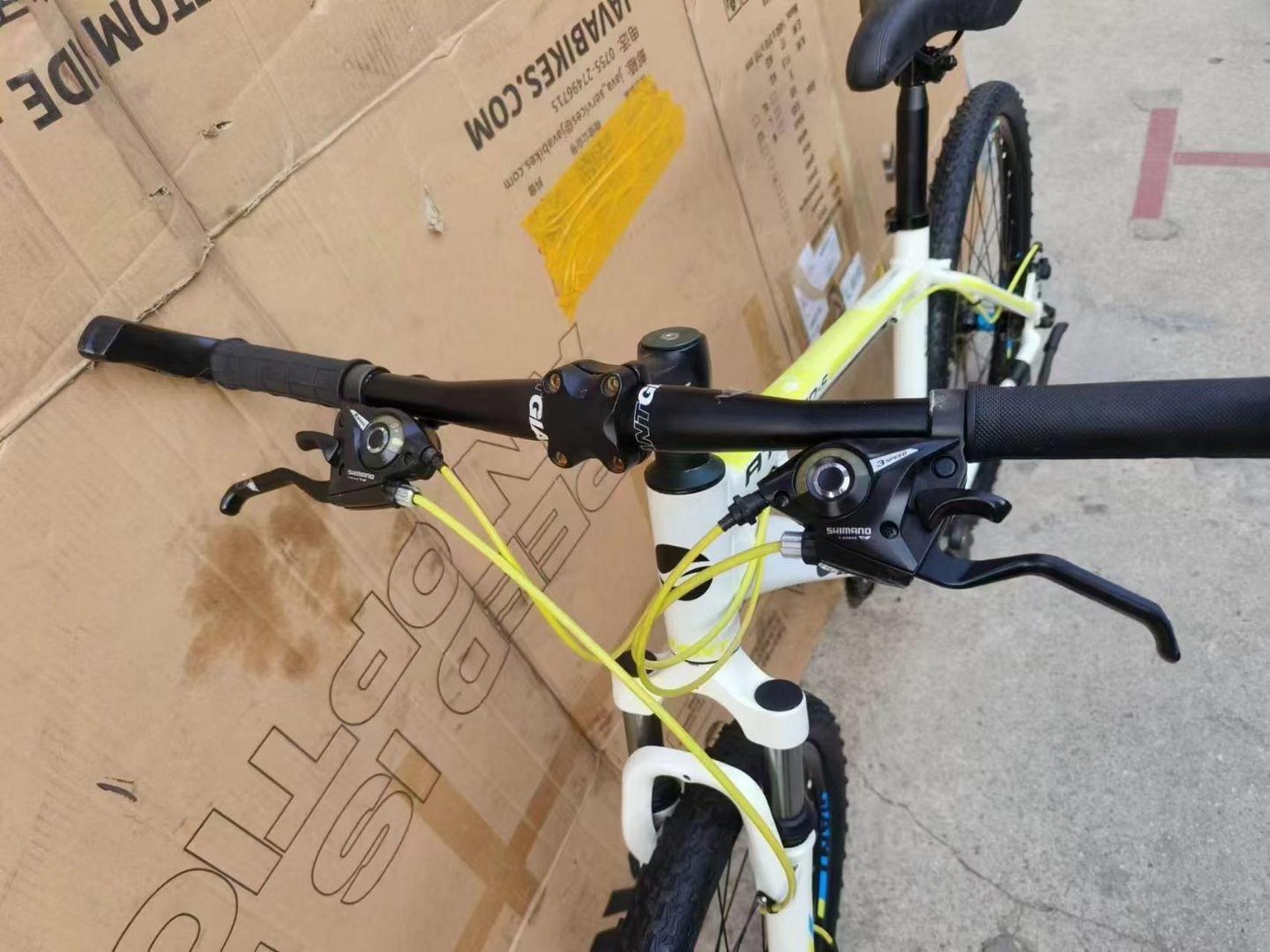 捷安特atx660 680.喜玛诺24速变速,碟刹