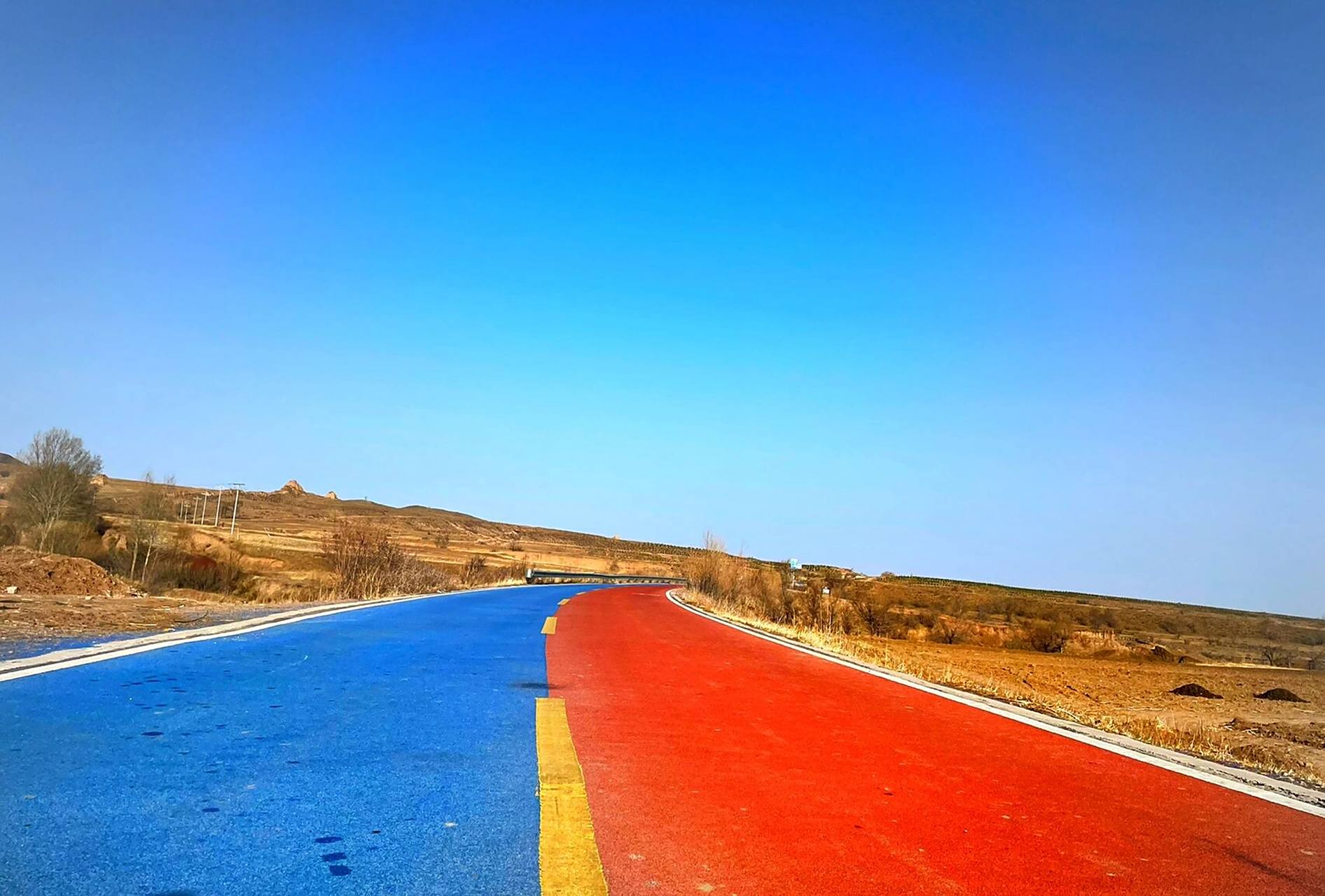 大同周边好去处……左云摩天岭风景区 月华池,八台子教堂遗址