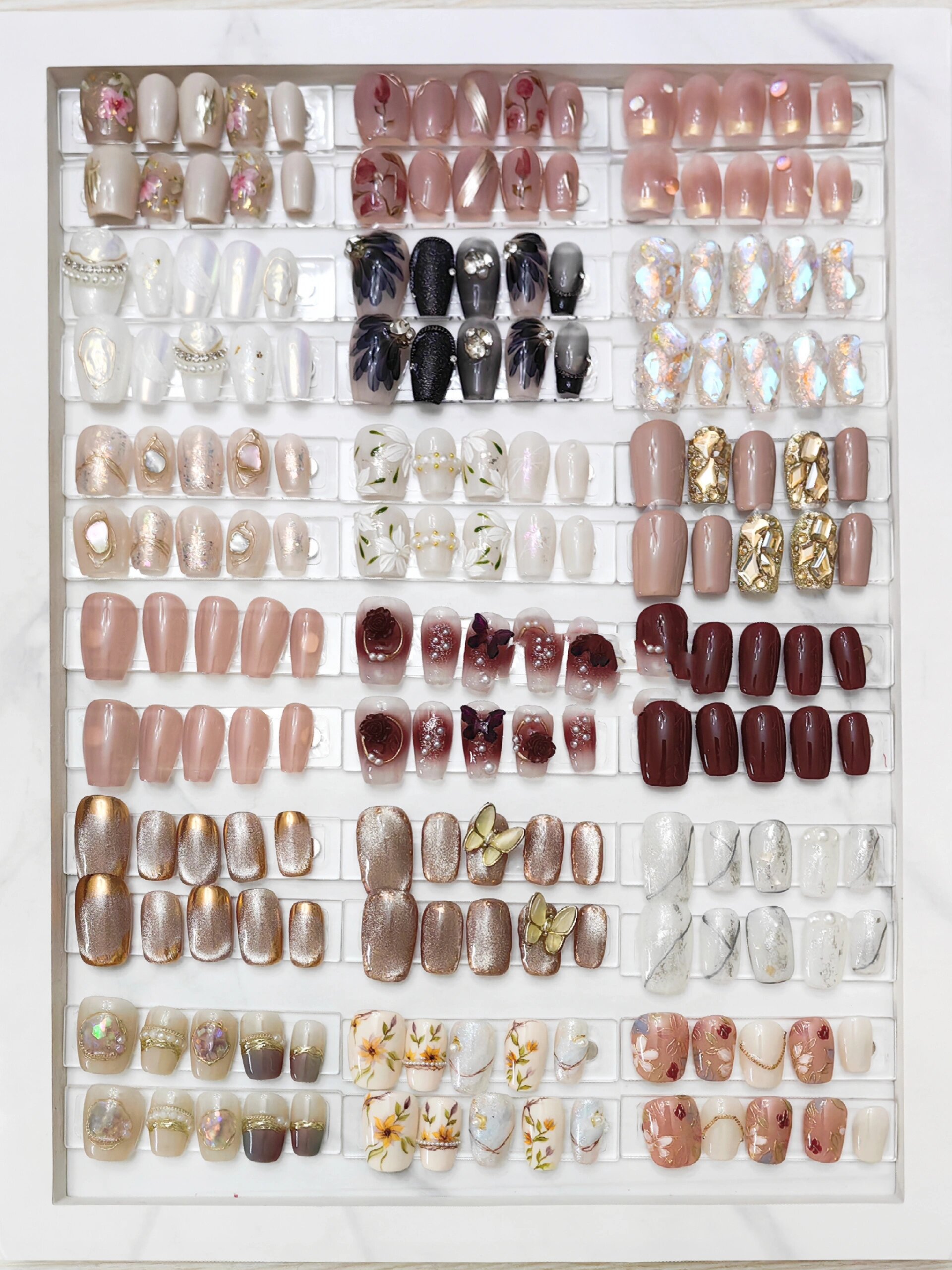 穿戴甲选择,佩戴,卸除,泛白如何处理 穿戴甲美甲甲片的选择,佩戴,卸除