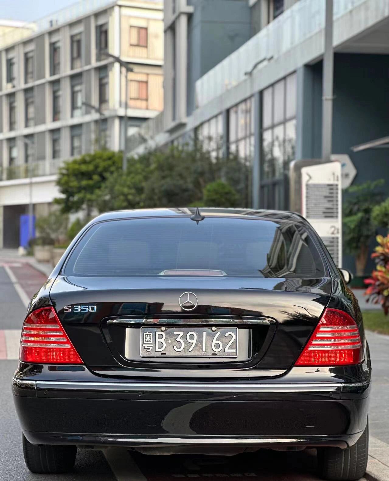 03年奔驰s350-w220 一手w220  03年奔驰s350 黑牌 外企 老总座驾 机械