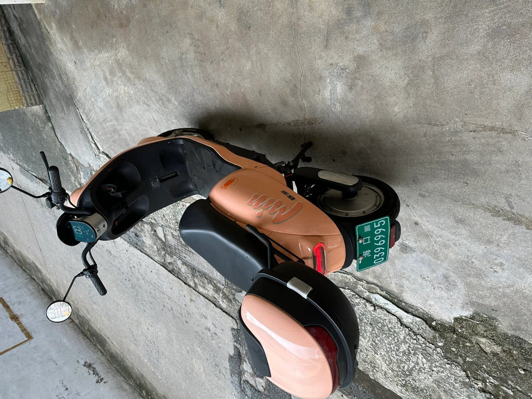 海口电动车转让|欧派 欧派电动车车,60v20安 证件齐全,有牌有证 满电