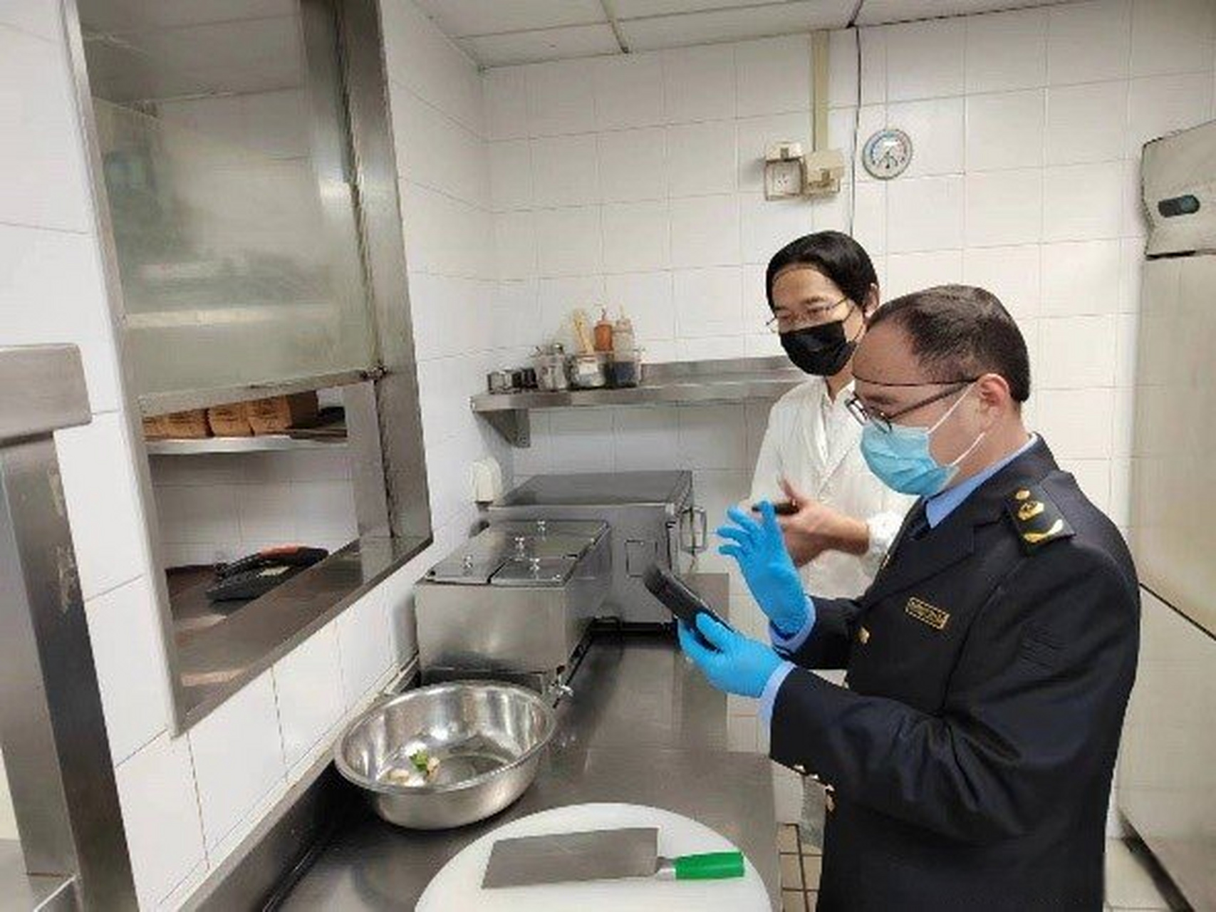 区局动态#【全程保障第四届外滩金融峰会】12月9日至11日,第四届外滩