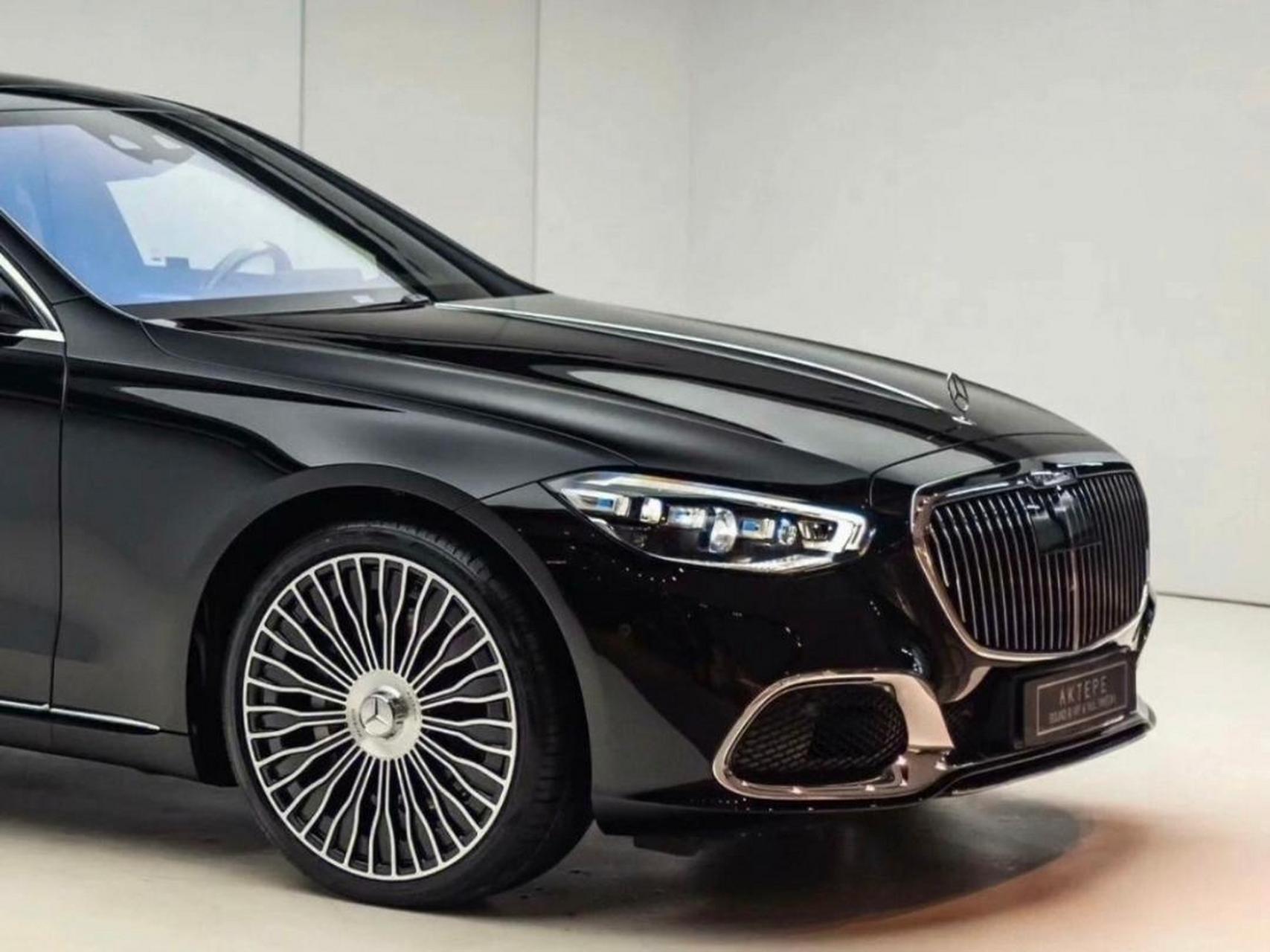 新款奔驰迈巴赫s680原厂21寸轮毂带胎.