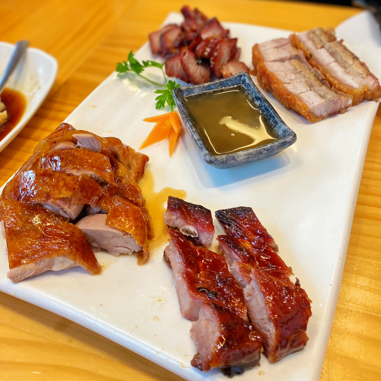 9094马德里美食|香港厨房 据说是很正宗的粤菜,刚好朋友想吃点