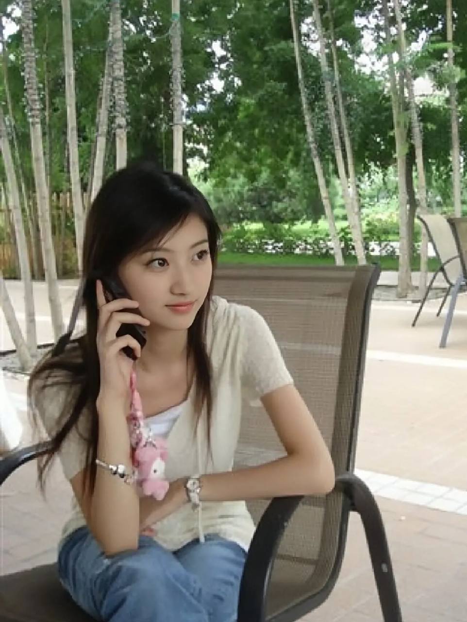 景甜旧照 真的是国泰民安脸 好喜欢早期的她!